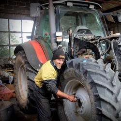 Hewitts Tractor Service Ltd