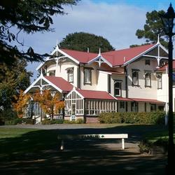 Caccia Birch House