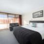 Guest room with one bed