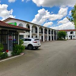 Hacienda Motor Lodge