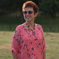 Laurel Dzigna Knitz