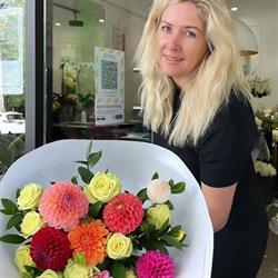 Simply Flowers On Benson