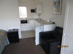 Central Court Motel