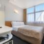 Guest room with double bed(s)