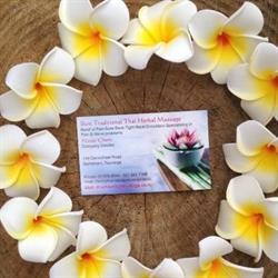 Best Traditional Thai Herbal Massage