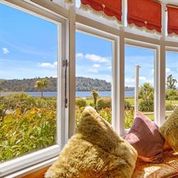Lake Brunner Eco Lodge