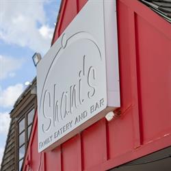 Shani's Family Eatery and Bar