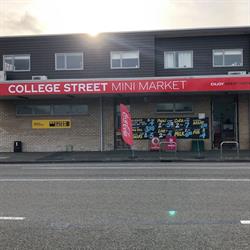College Street Mini Market