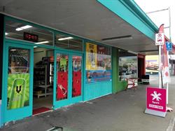 Discount specialist Strandon