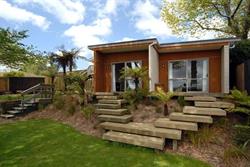 B&B @ The Redwoods
