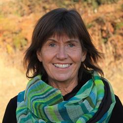Jude Battson Wanaka Wedding Celebrant