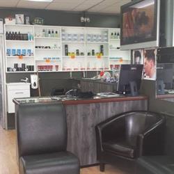 U-NEEKCUTZ
