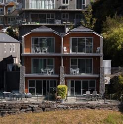 Luxury Lakefront Villas Queenstown