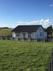 Ataahua Cottage Bed and Breakfast