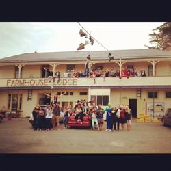 Farmhouse Lodge