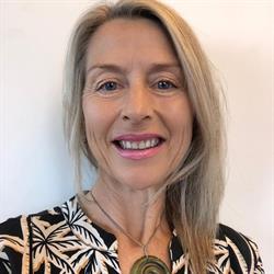 Trina Delis Naturopath