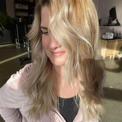 Colovaria Hair Salon