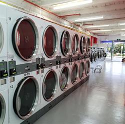 Smart wash laundromat