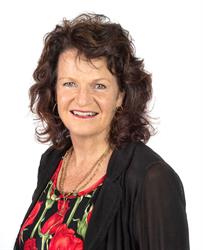 Maree Kinder NZ Travel Brokers