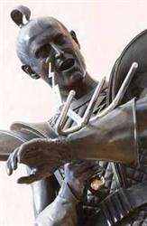 Riff Raff Statue