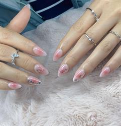 EDEN NAILS & SPA