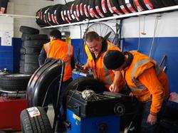 Independent Tyres (2002)