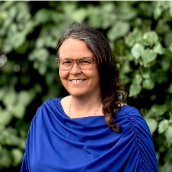 Teresa Goodin - Healer Priestess